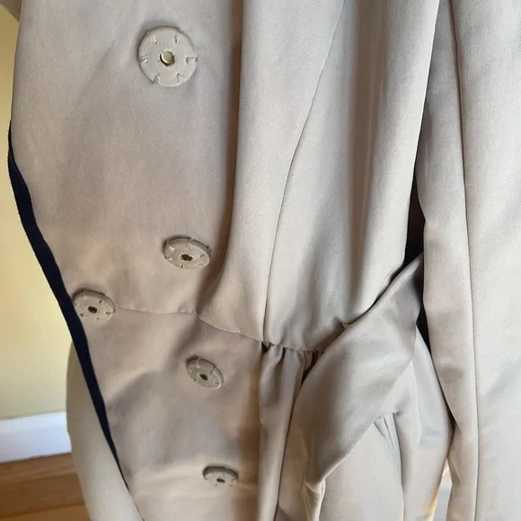 Very stylish spring coat - Picture 5 of 5